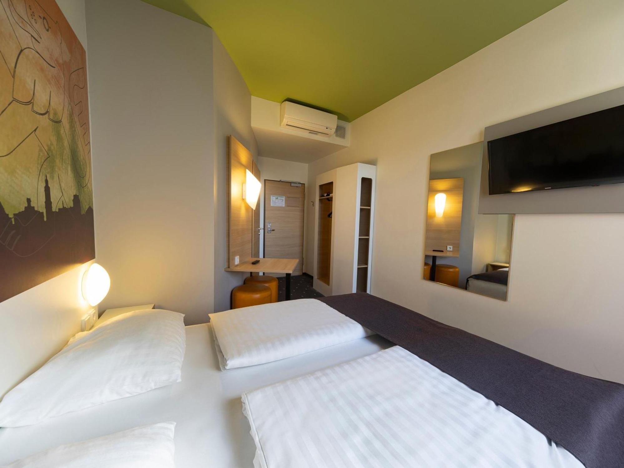 B&B Hotel Weimar Esterno foto